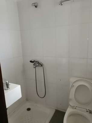 Appartement F4 au 4e étage à Liberté 6 extension image 13