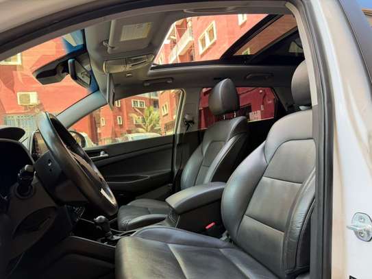Hyundai tucson ultimate 2019 image 4