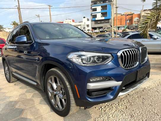 BMW X3 XLINE image 2