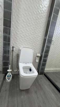 APPARTEMENT F4 MEUBLÉ À LOUER À MERMOZ image 6