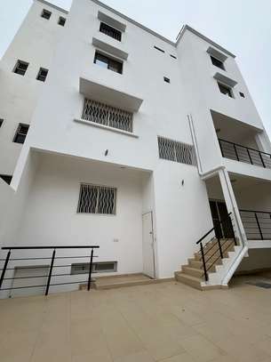 Villa F+1 situé à Sipres Mermoz image 3