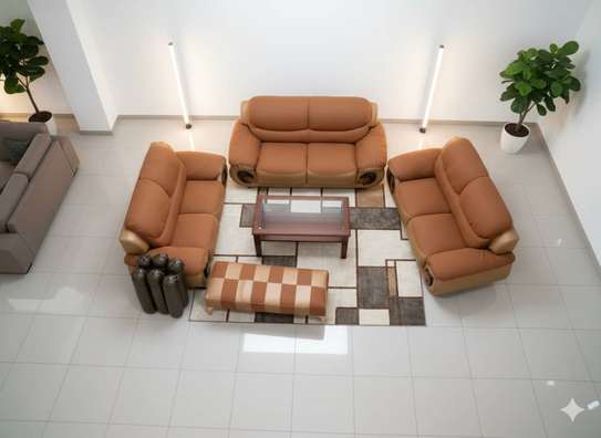 Canape 7 places + 1 tape à bon état image 7