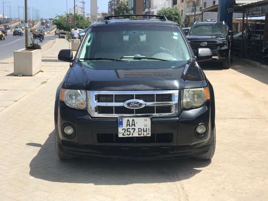 FORD ESCAPE 4x4 image 1