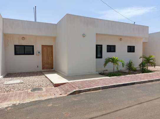 Villa spacieuse à la Résidence Kalia (sangalkam) image 1