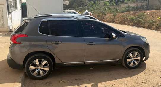 Peugeot 2008 année 2015 image 5