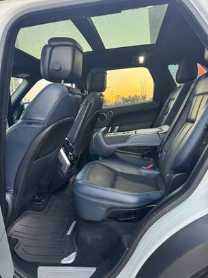 Range Rover Sport HSE R dynamique Supercharged année2018 image 12