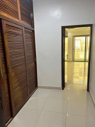 appartement f4 à louer almadies image 5