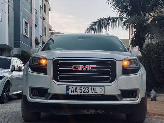 GMC Terrain image 1