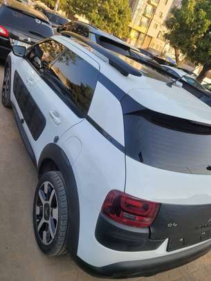 CITROËN C4 CACTUS 2018 . image 9