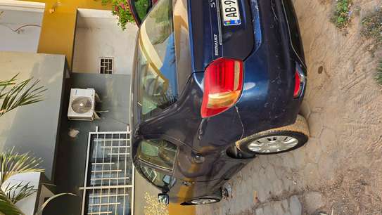 Renault Symbol image 2
