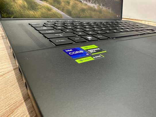 Asus Zephyrus M16 i9 13th RTX 4070 32Go 1To Gaming image 4