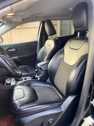 JEEP CHEROKEE LATITUDE 2019 image 5