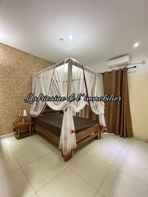 F4 Duplex à louer – Résidence Toucan, Almadies image 13