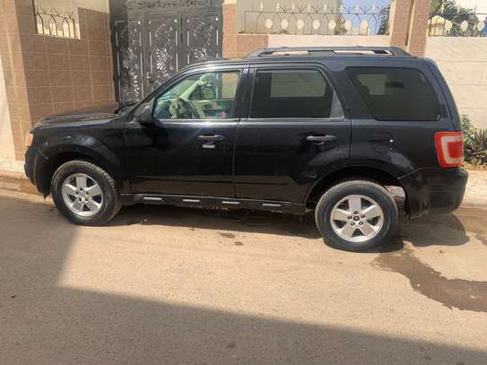 Ford escape 4X4 image 5