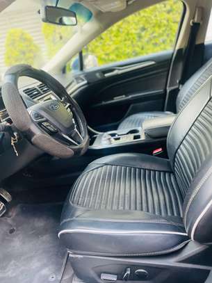 Ford fusion 2018 image 3