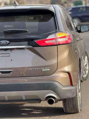 Ford Edge Titanium 2019 4 cylindres 2.0L image 9