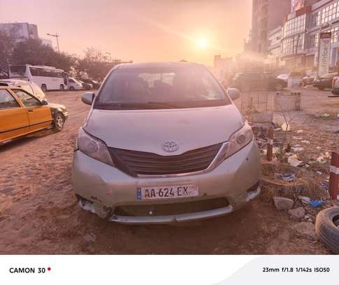 Toyota année 2013 image 12