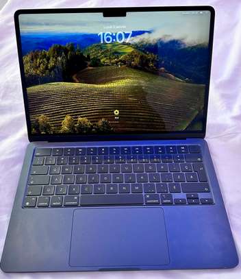 MacBook Air M2 2022 512 Go RAM 16 Go 13,6 pouces image 3