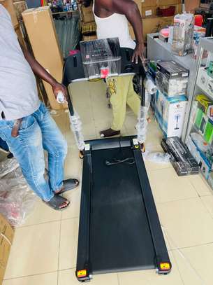 Tapis roulant électrique pliable image 8