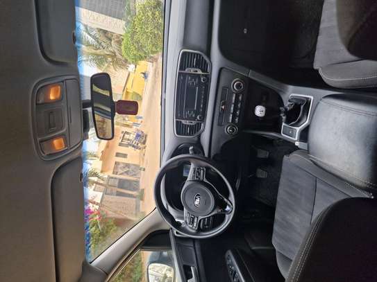 Kia sportage 2018 image 2