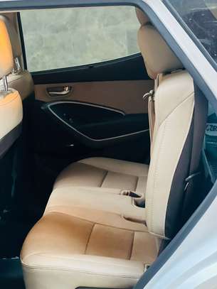 HYUNDAI SANTAFE 2016 image 8