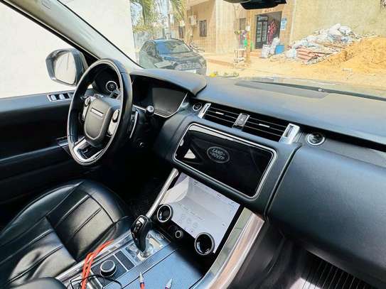 Range Rover 2021 image 5
