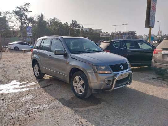 Suzuki Grand Vitara 4x4 Gris Métallisé Manuelle image 1