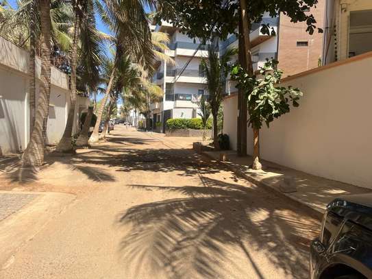 Appartement haut standing f4 sis aux almadies image 9