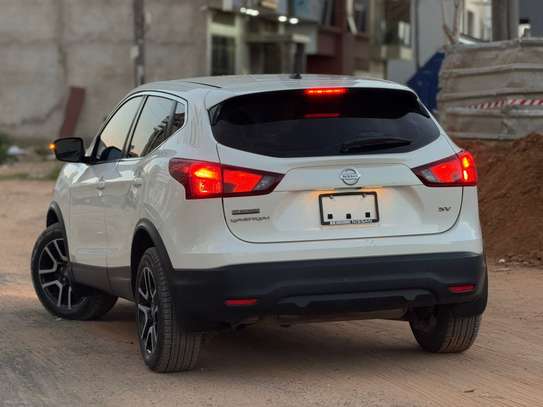 Nissan Qashqai 2017 image 9
