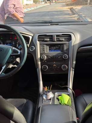 Ford Fusion 2017 image 9