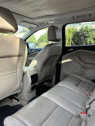 Ford Escape Titanium image 9