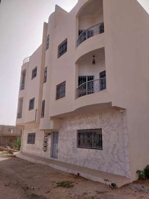 Appartement F4 à Louer à Diamniadio Rufisque image 1