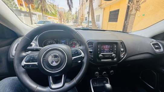 Jeep Compass 4x4 image 2