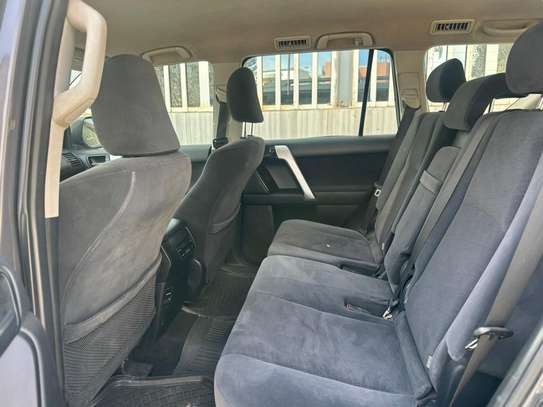 Toyota prado 2018 image 5