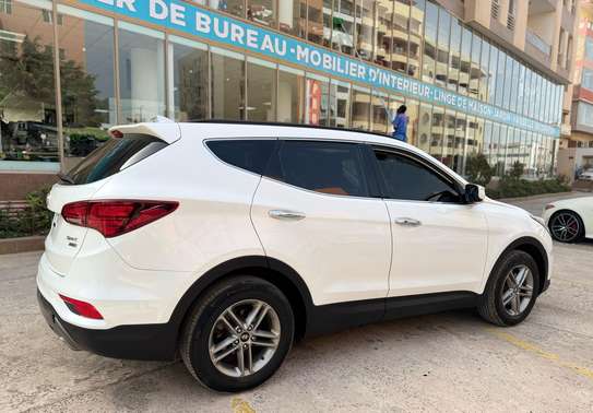 Hyundai santafe Sport 2017 image 11