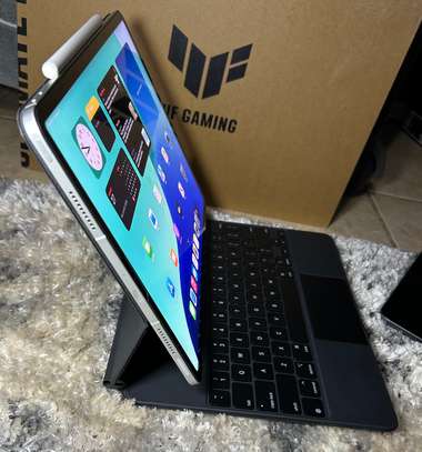IPAD PRO M1  12.9 image 3