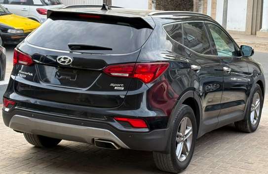 Hyundai Santafé limited 2017 image 3