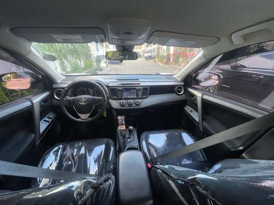TOYOTA RAV 4 2018 image 14