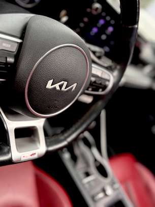 Kia K5 GTline 2022 image 14