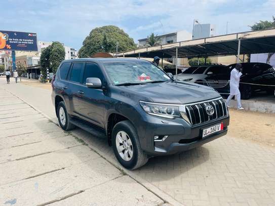 TOYOTA LAND CRUISER 2019 image 9