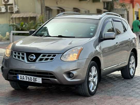 Nissan Rogue image 1