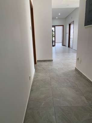 Appartement à louer Mermoz 4 chambres El ton Mermoz image 3