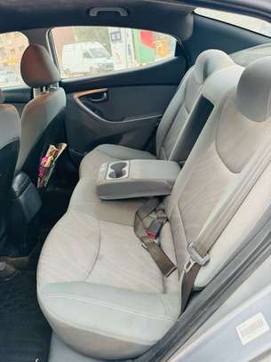 Hyundai Elantra 2015 image 6