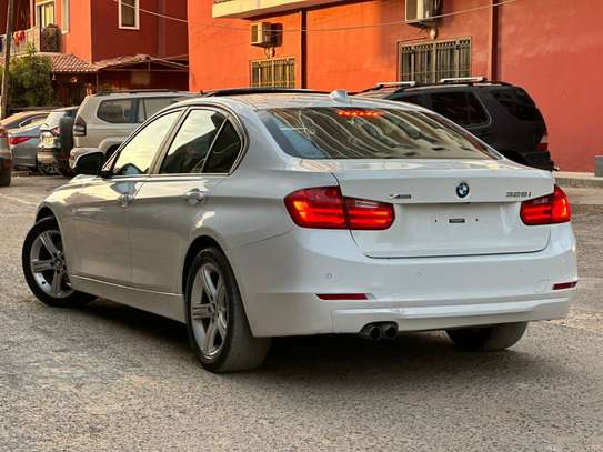BMW série 3 (328i) 2015 image 6