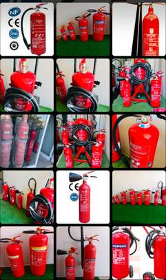 EXTINCTEURS À VENDRE (tout type de feu🔥) image 2