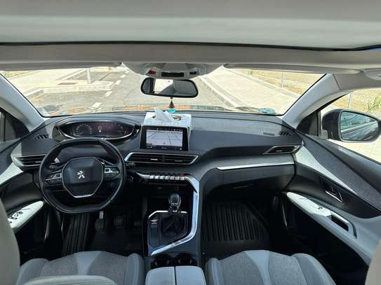PEUGEOT 3008 2020 image 6