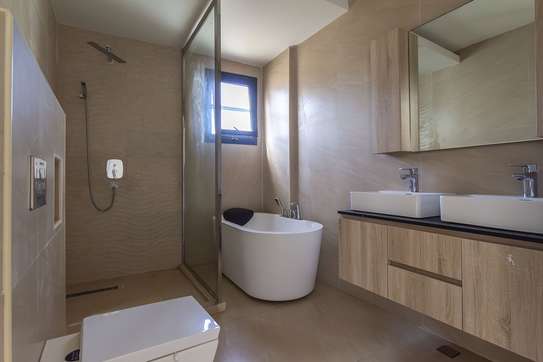 Appartement F4 avec vue sur mer à louer au virage image 10