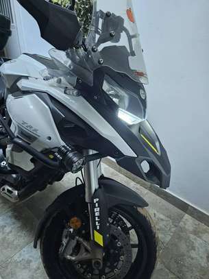 BENELLI TRK 502 image 1