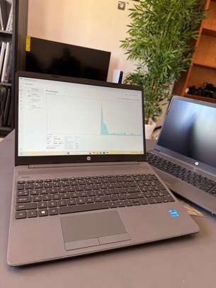 Hp pavillon i5 11th / 16gb ram / ordinateur image 4