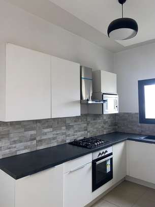 Appartement F4 à louer à ngor almadies image 12